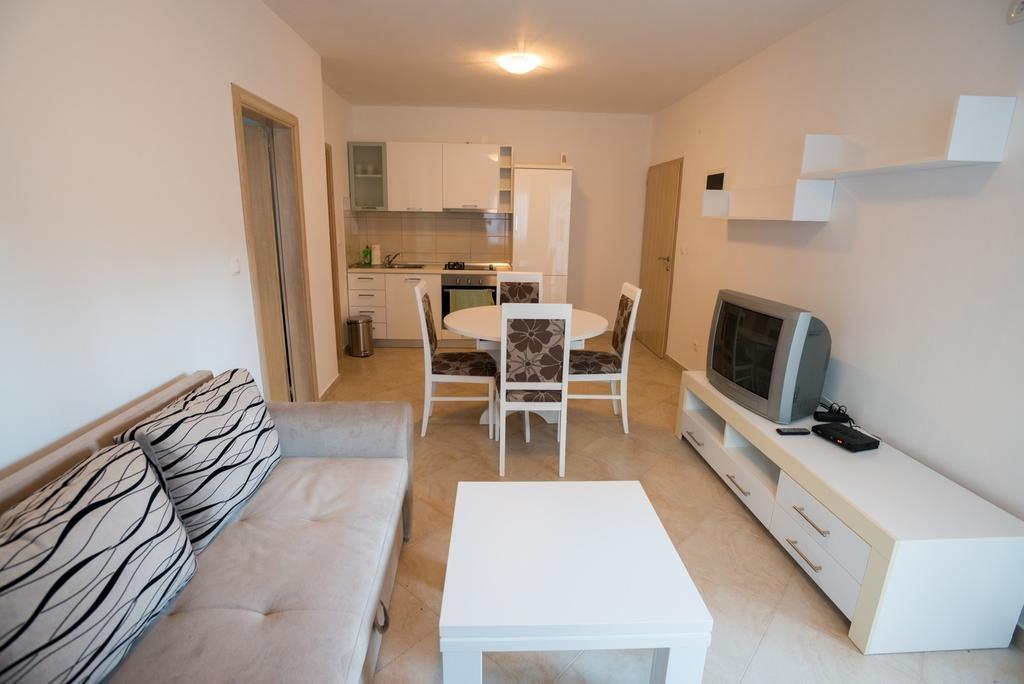 Rujno Apartments Starigrad Paklenica Pokój zdjęcie
