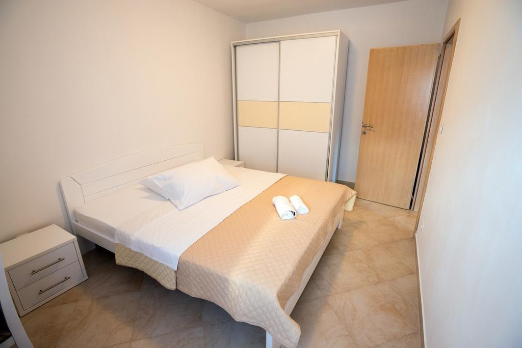 Rujno Apartments Starigrad Paklenica Pokój zdjęcie